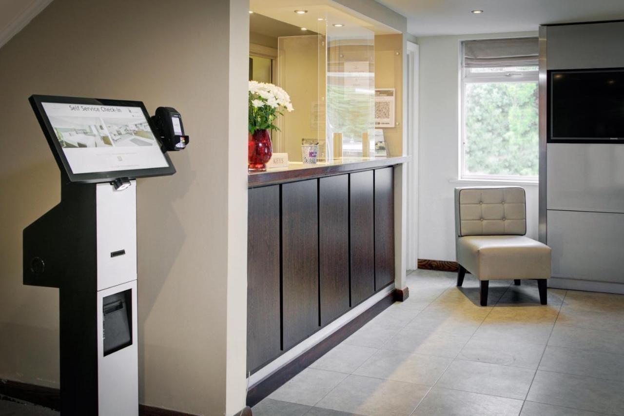 Fortune Huddersfield; Sure Hotel Collection By Best Western Exterior foto